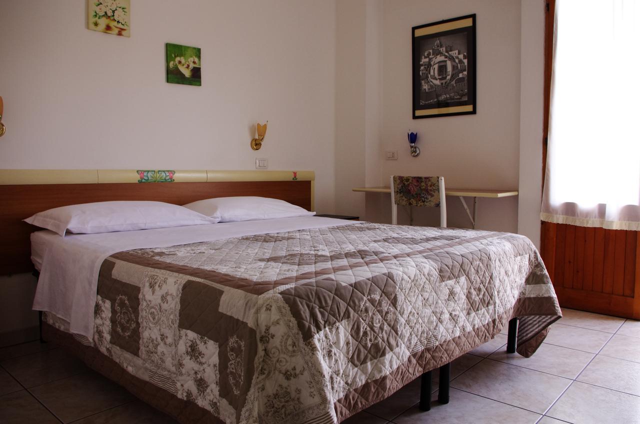 Hotel La Playa San Benedetto del Tronto Eksteriør billede